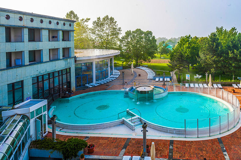 Lipa Hotel เลนดาวา ภายนอก รูปภาพ